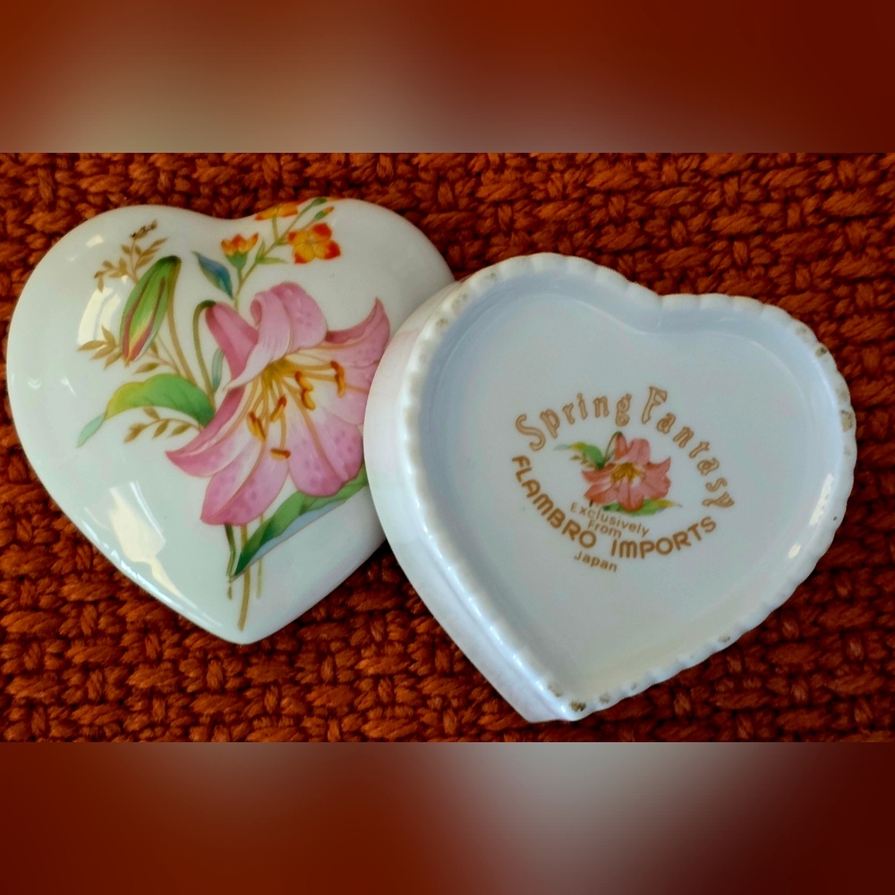 Spring Fantasy Heart-Shaped Floral Trinket Box